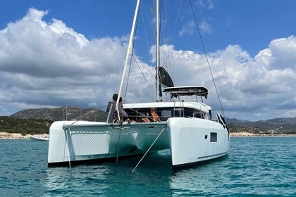 Hire Catamaran Lagoon Lagoon 42 Portisco