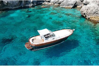 Hyra båt Motorbåt Apreamare Smeraldo Neapel