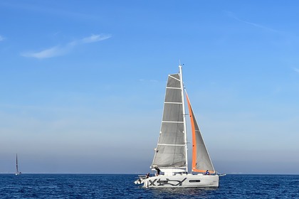 Charter Catamaran Beneteau Excess Pollença