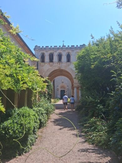 Mentone Sailboat Jeanneau Sun Odyssey 410 alt tag text