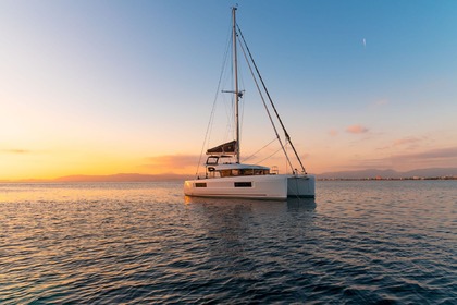 Aluguel Catamarã Lagoon lagoon 40 Faro