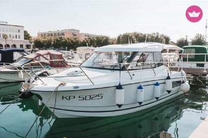 Charter Motorboat Jeanneau mf 755 Izola