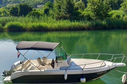 Hire Motorboat Flyer Flyer 6,50 Sundeck Dubrovnik