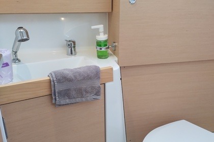 Rental Sailboat  Oceanis 35 Yerseke