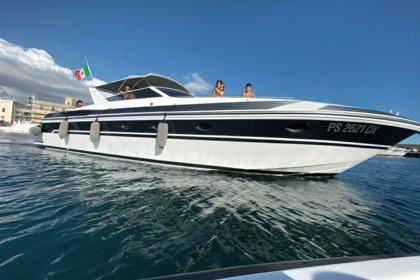 Noleggio Barca a motore PERSCHING 45 Gallipoli