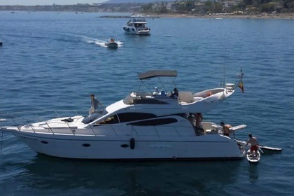 Location Bateau à moteur Yate Majestic Exclusivo Marbella