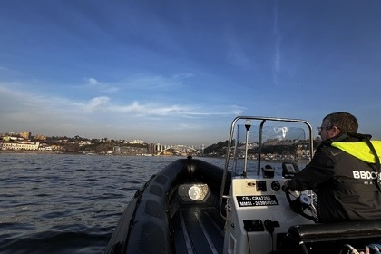 Alquiler Neumática Valiant 7.5 Vila Nova de Gaia