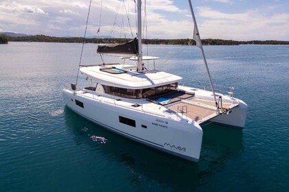 Location Catamaran Lagoon-Bénéteau Lagoon 42 - 4 + 2 cab. Šibenik