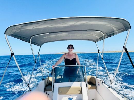 Parikiá Without license RANIERI 5 alt tag text