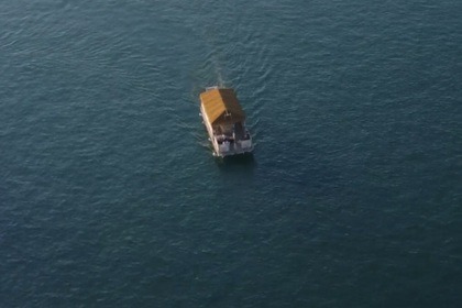 Charter Catamaran CENTRO NAUTICO SAPONARO CATAMARANO 9.9 MT Monopoli