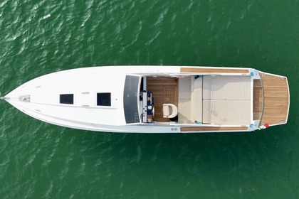 Aluguel Lancha Profilmarine Cherokee 35 Veneza