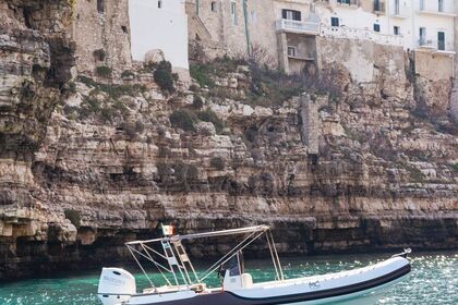 Noleggio Barca a motore Nadir G22 Torre Canne