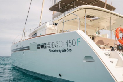Charter Catamaran Lagoon 450F Sant Antoni de Portmany