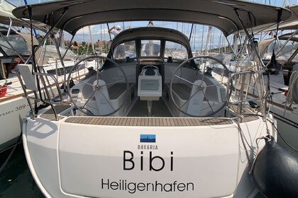 Verhuur Zeilboot Bavaria Bavaria Cruiser 37 - 3 cab. Pula