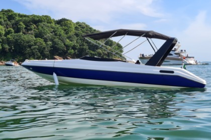 Charter Motorboat Runner Runner 7500 Guarujá