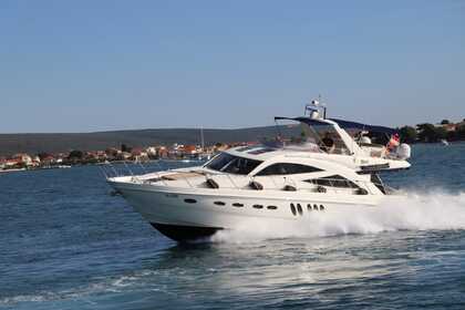 Miete Motorboot Sealine T60 Sukošan