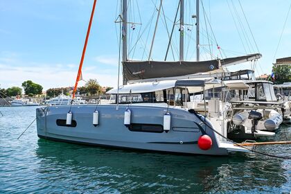 Hire Catamaran Excess Catamarans Excess 11 Pula