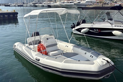 Noleggio Barca senza patente  Adventure Adventure Limited Chiavari