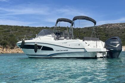 Noleggio Barca a motore Jeanneau Cap Camarat 9.0 Wa Porto vecchio di Marsiglia