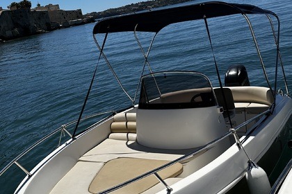 Miete Motorboot Motonautica Kamarina 505 Syrakus