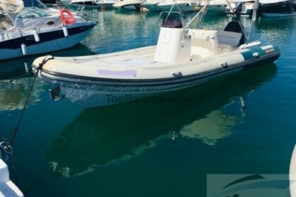 Rental RIB Valiant 760 Sport Marseille