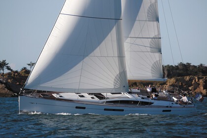 Charter Sailboat Jeanneau Jeanneau 57 Alimos