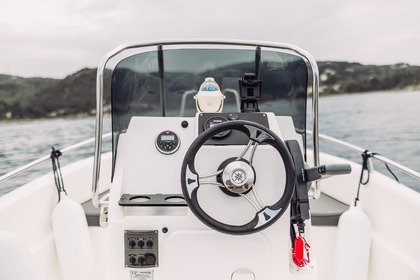 Hire Boat without licence  Poseidon BlueWater 170 Paxi