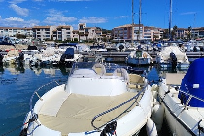 Charter Motorboat Beneteau Flyer sundeck 5.5 Six-Fours-les-Plages