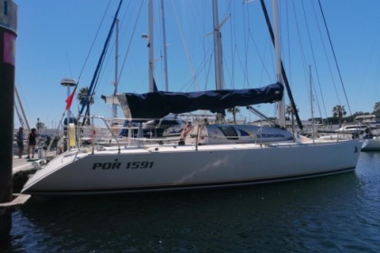sailboat charter lisbon