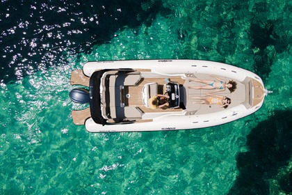 Hire RIB Salpa Soleil 26 Paxi