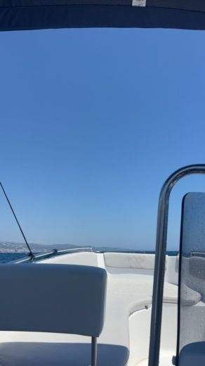 Puerto Banús, Marbella Without license Nireus Óptima 490 alt tag text