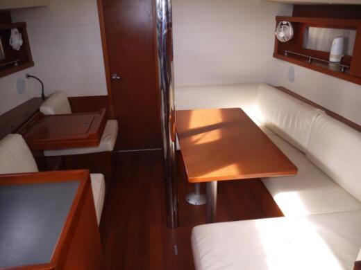Sailboat  Oceanis 41 Boot Grundriss