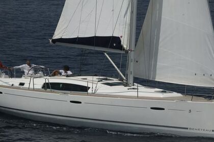 Hire Sailboat Beneteau Oceanis 43 Halkidiki