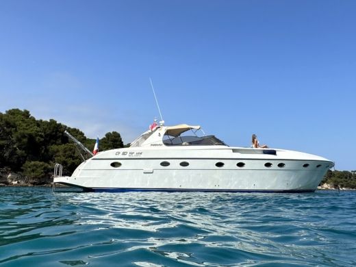 Cannes Motorboat Rizzardi Top Line CR50 alt tag text