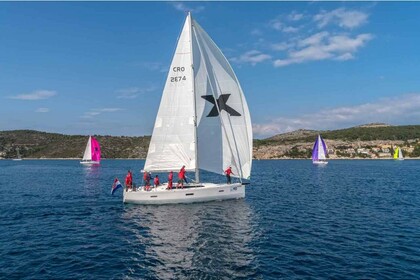 Charter Sailboat X-Yacht  4-3 Rogoznica