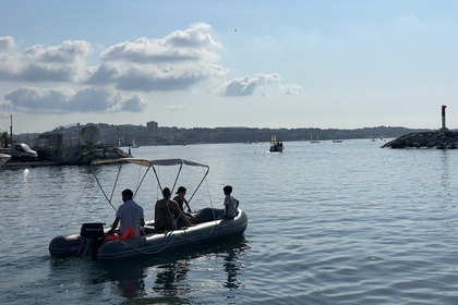 Rental Boat without license  Semi rigide Semi Rigide 4.50m Fréjus