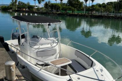 Location Bateau à moteur Jeanneau Cap Camarat 7.5 Cc Les Trois-Îlets