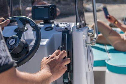 Rental Motorboat prwtevys 2023 Milos