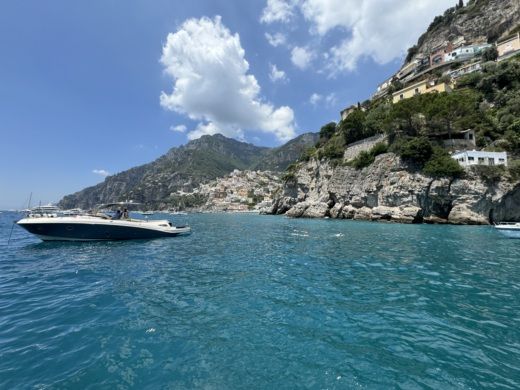 Sorrento Motorboat Apreamare Gozzo Smeraldo alt tag text