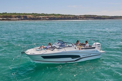 Location Bateau à moteur Jeanneau Cap Camarat 7.5 Cc Sant Antoni de Portmany