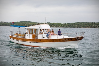 Rental Motorboat Banko Pasara Zadar