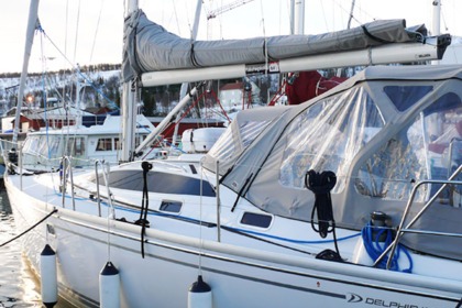 Hire Sailboat Delphia 40 Harstad Municipality