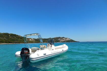 Hire Boat without licence  Capelli Capelli Tempest 600 Porto Rotondo