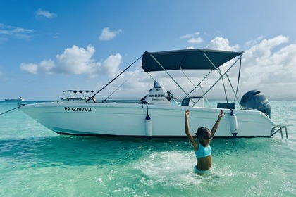 Location Bateau à moteur FORMADO 22,8 SPORT Le Gosier