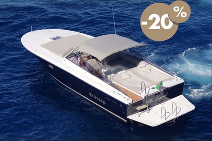 Hire Motorboat Itama Itama 38 Saint-Tropez