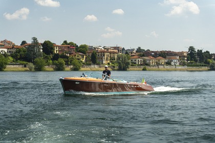 Miete Motorboot Riva AQUARAMA SPECIAL Stresa