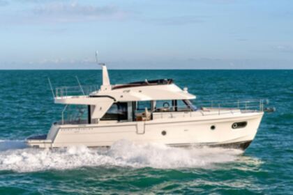 Rental Motorboat Beneteau Swift Trawler 47 Procida