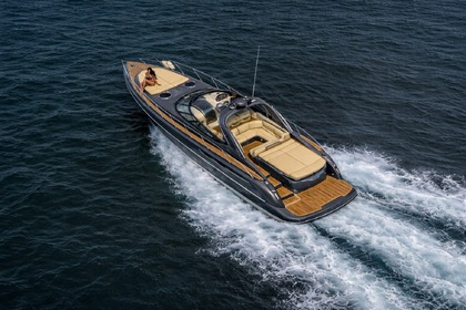 Location Bateau à moteur CRANCHI Endurance 44 Mykonos