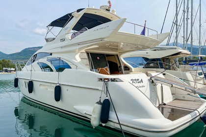 Hire Motor yacht Azimut Azimut 55 Tivat