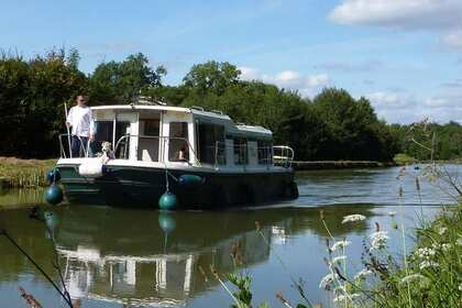 Miete Hausboot Jeanneau Eau Claire 9.30 Lagarde